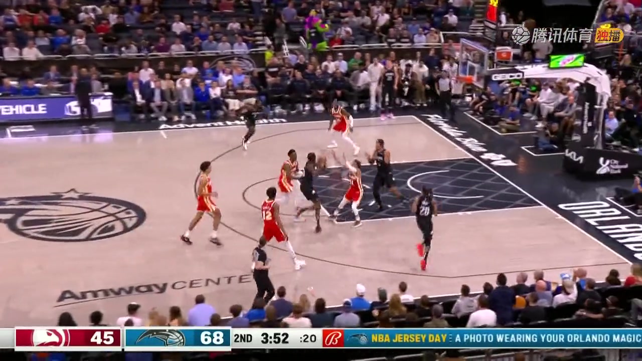 比文班亞馬如何？波爾-波爾持球一條龍反擊轉(zhuǎn)身過人暴扣